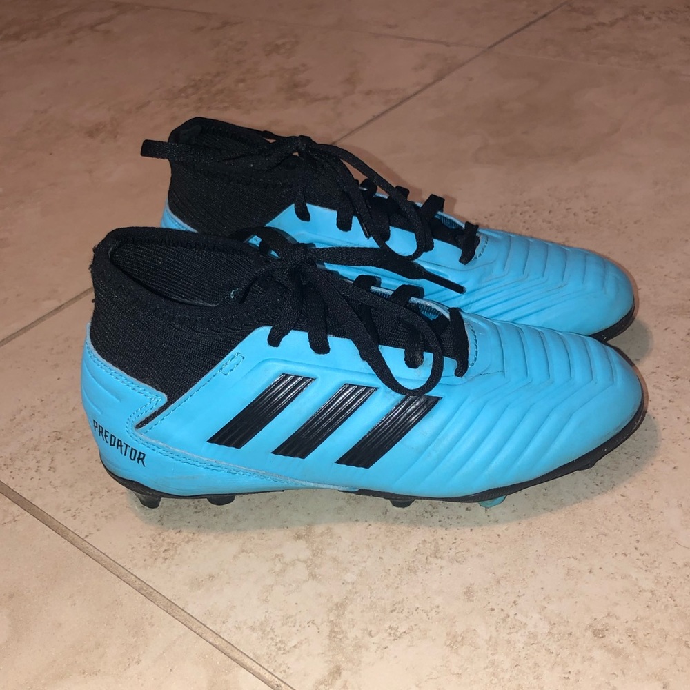 Boys soccer shoes